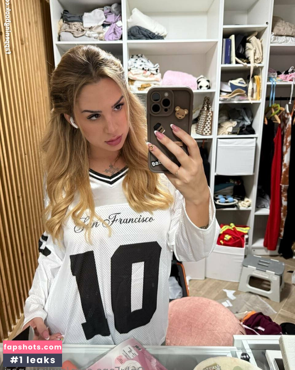 giuliavaneri gallery photo #15