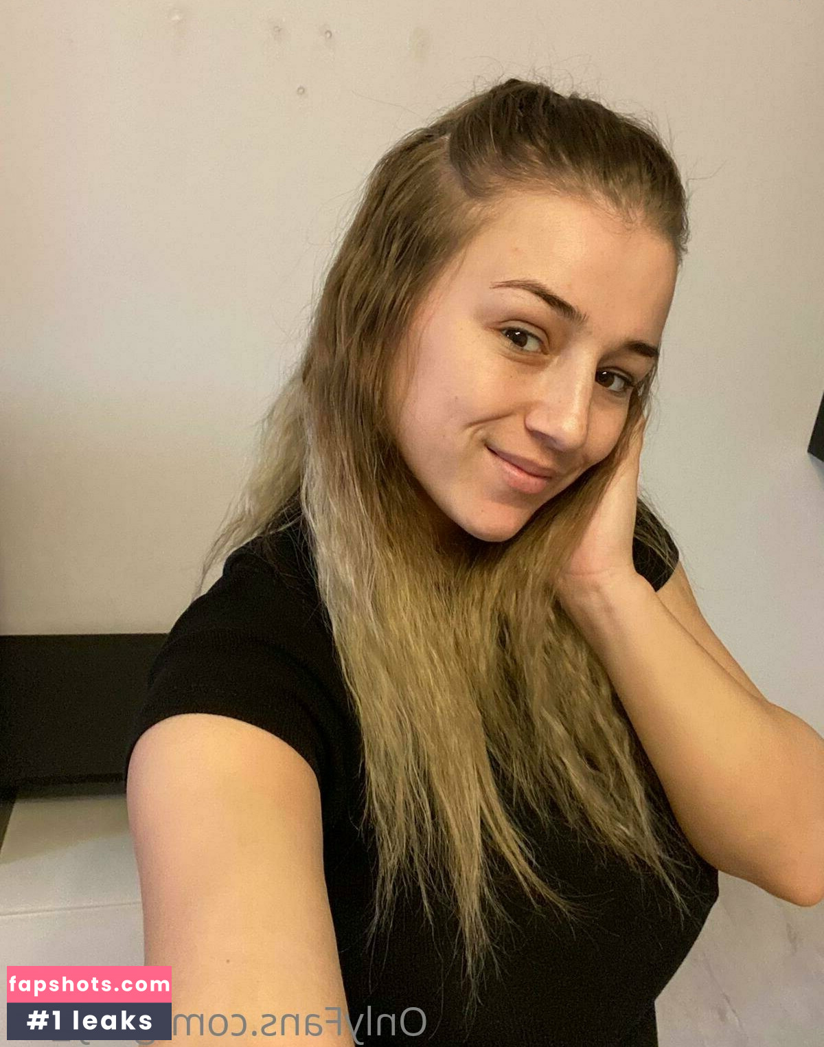 giuly_ita Nude Leaks OnlyFans Photos #12 - LeakJerk