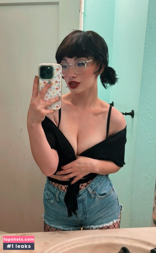 givemethespooks Nude Leaks OnlyFans - Fapshots