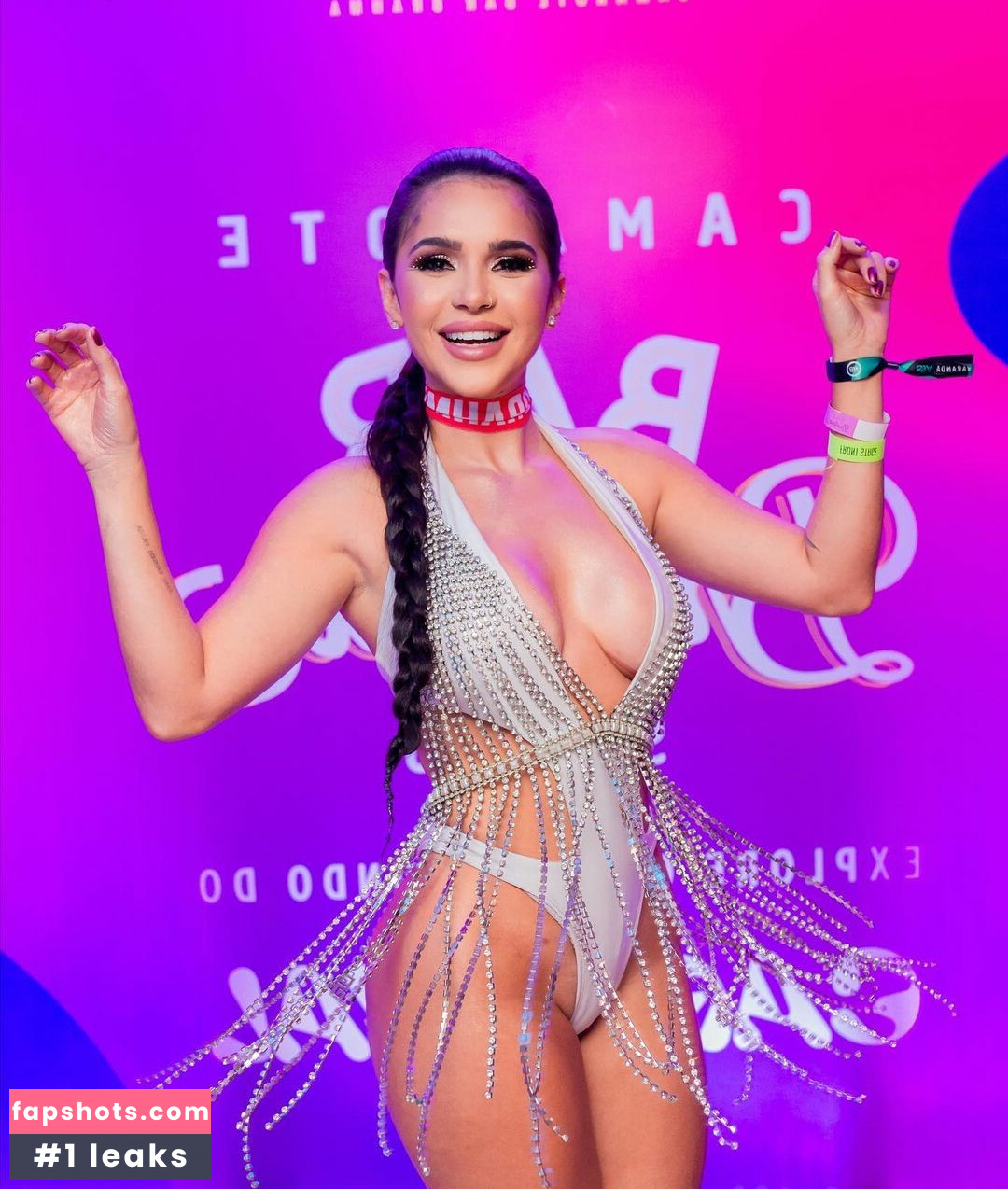 Gizelly Bicalho gallery photo #43