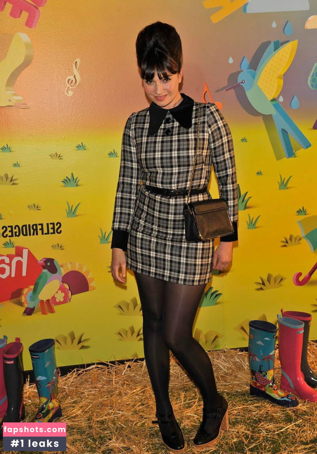 Gizzi Erskine Nude Leaks OnlyFans Photos #60 - Fapshots