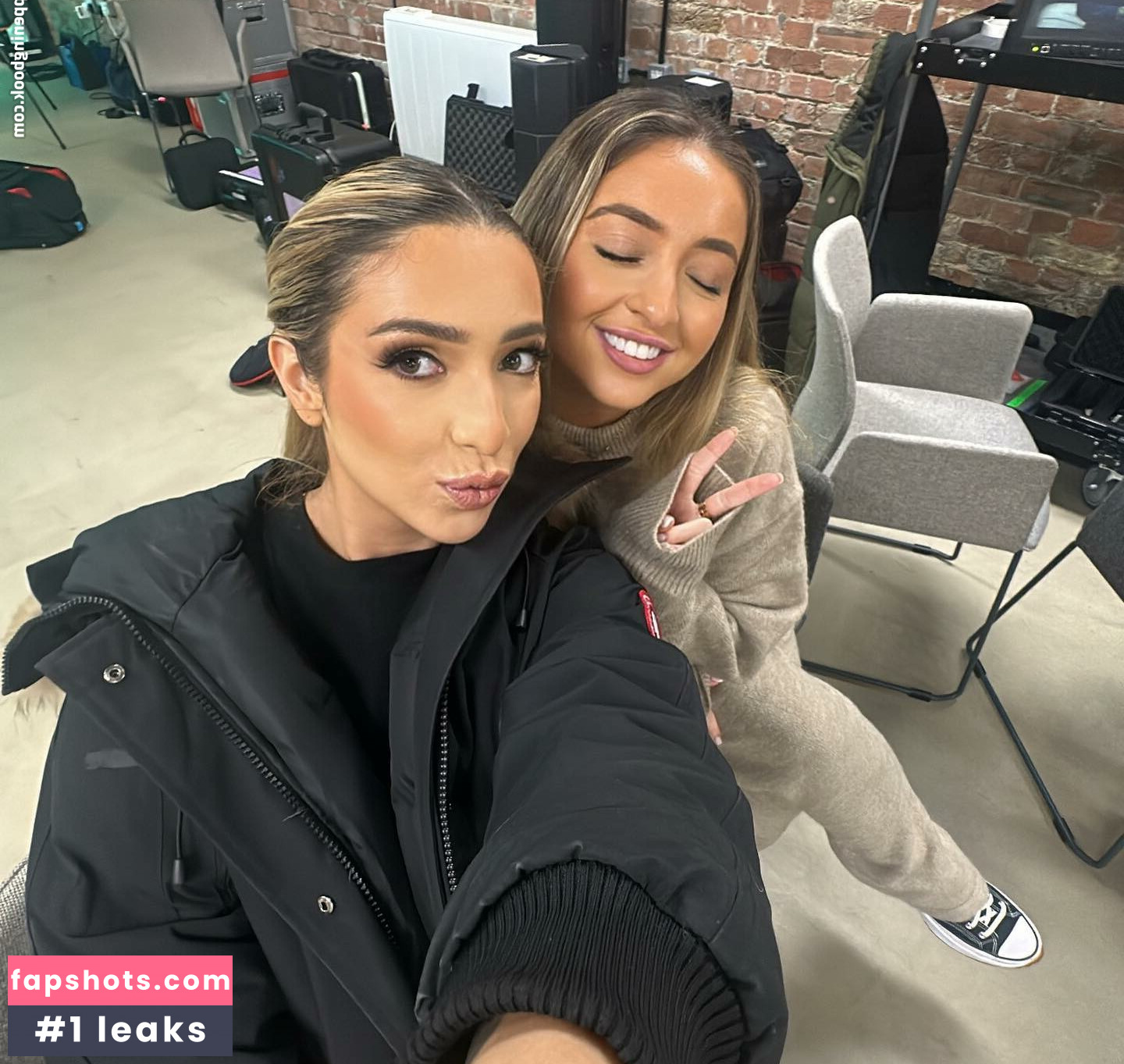 Gkbarry gallery photo #6