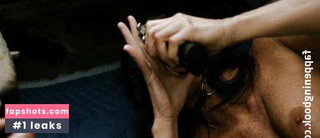 Glenda Galeano gallery photo #4