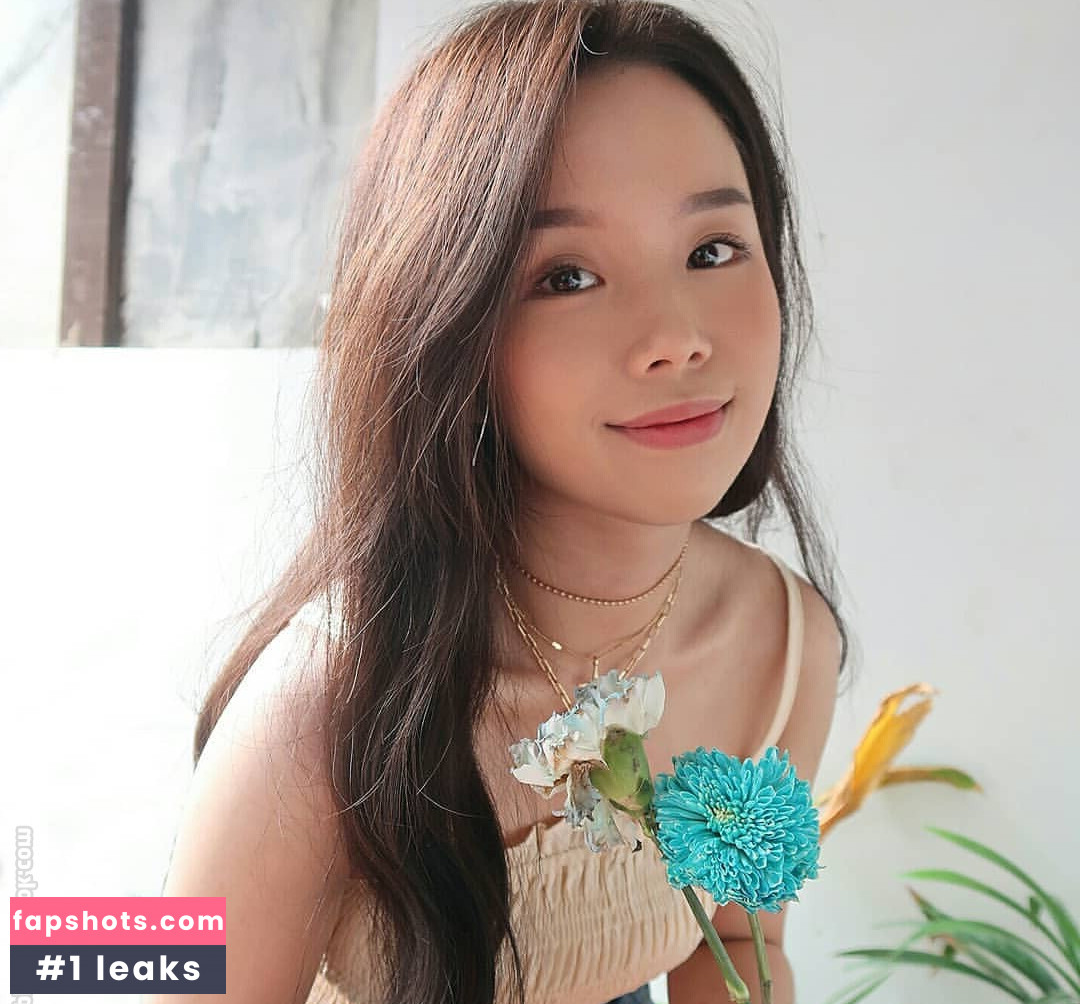 Glenda Wongso Nude Leaks OnlyFans Photos #14 - LeakJerk