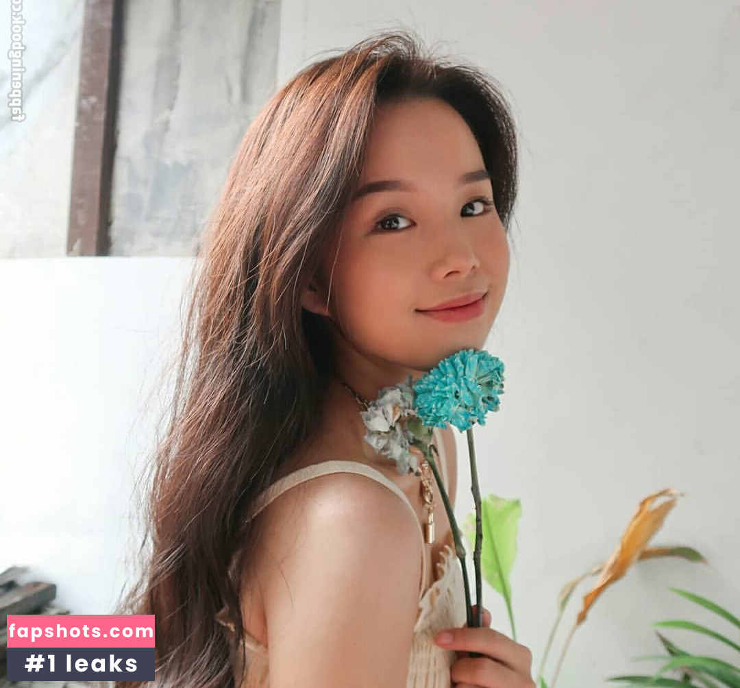 Glenda Wongso Nude Leaks OnlyFans Photos #17 - LeakJerk