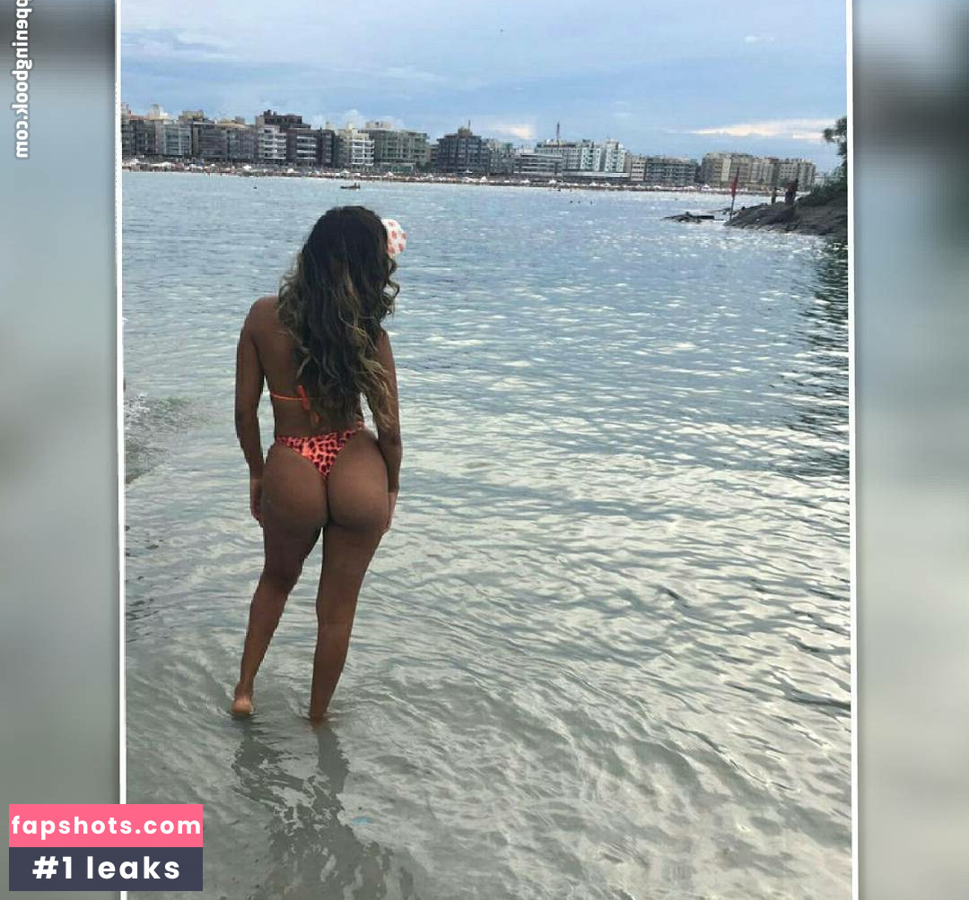 Gleysse Kelly gallery photo #4