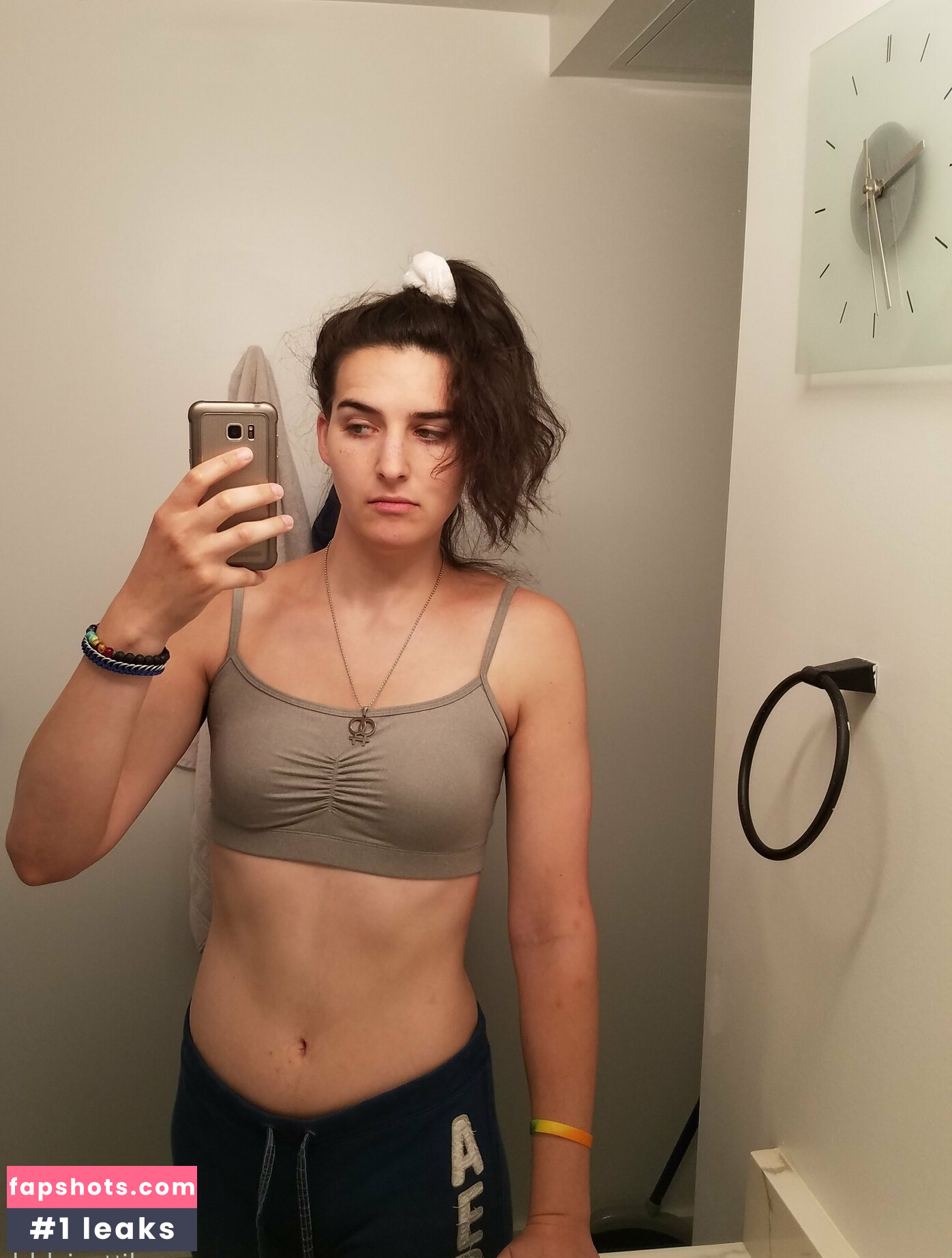 glitterishhh gallery photo #8