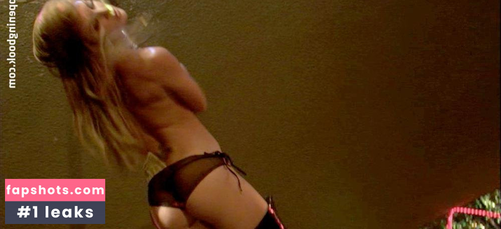 Gloria Alexandra nude babe gallery