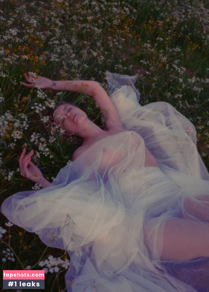 Gloria ASMR Nude Leaks OnlyFans Photos #40 - LeakJerk