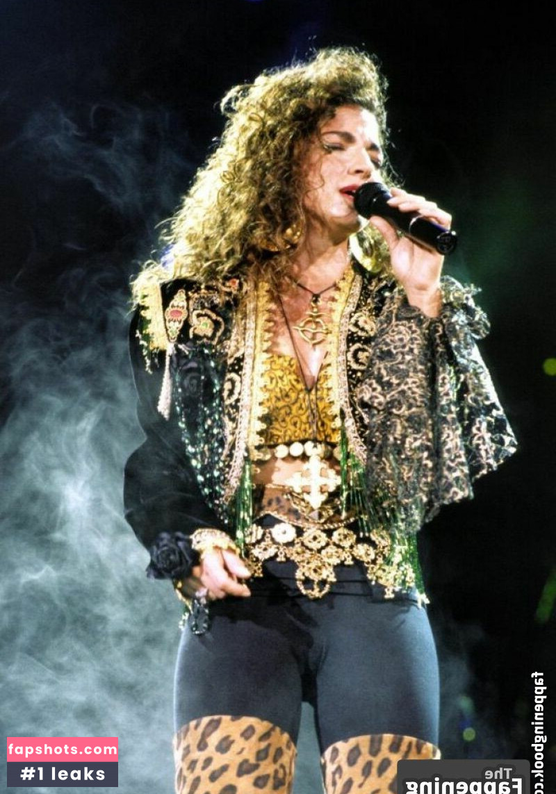 Gloria Estefan gallery photo #22