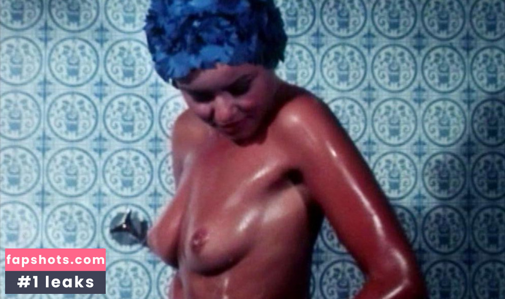 Gloria Guida gallery photo #16