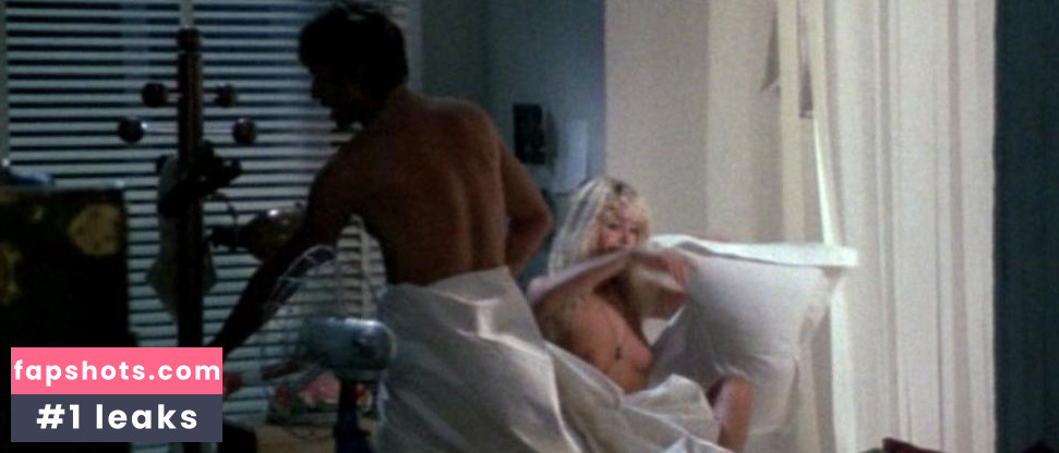 Gloria Guida gallery photo #3