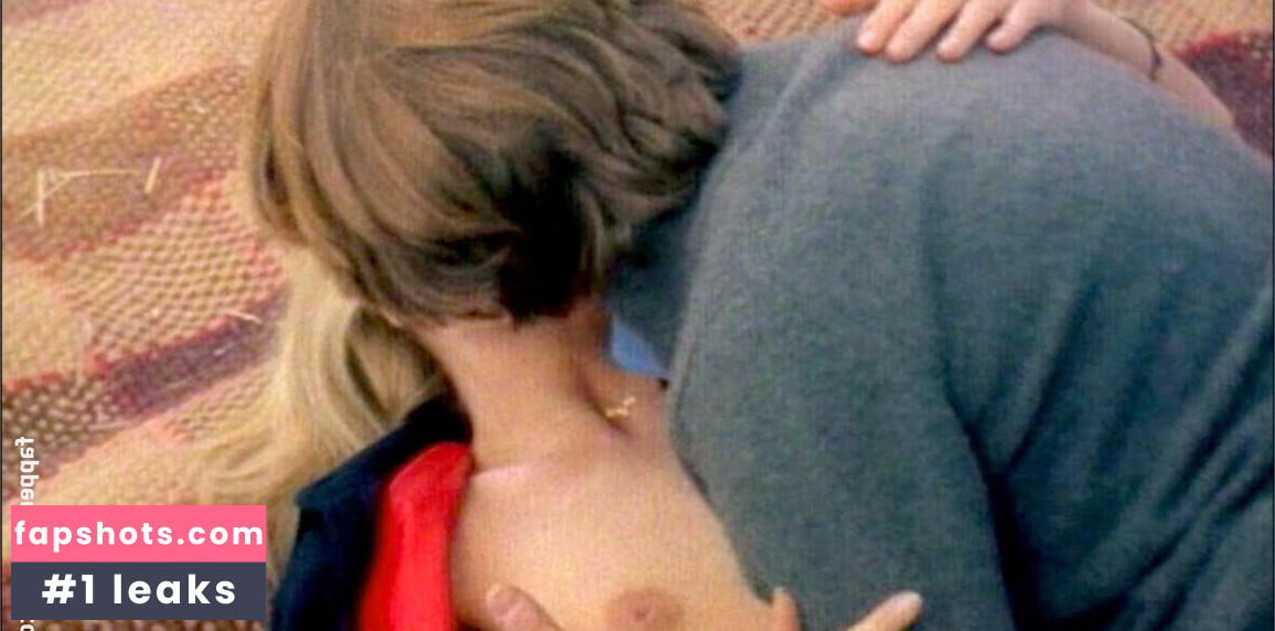 Gloria Guida gallery photo #58