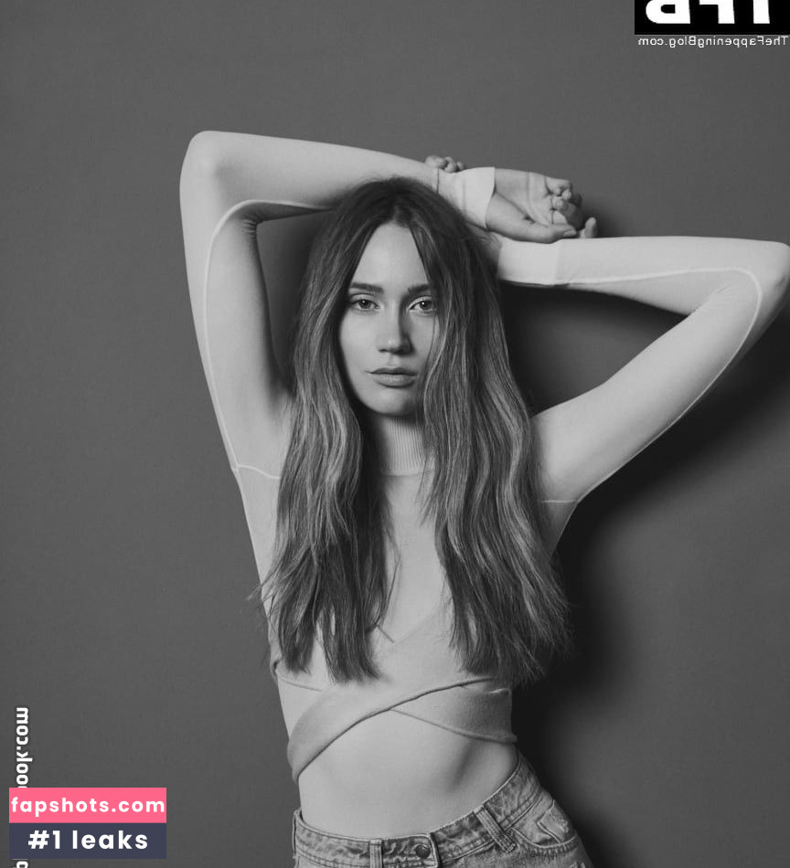 Gloria-Sophie Burkandt gallery photo #2