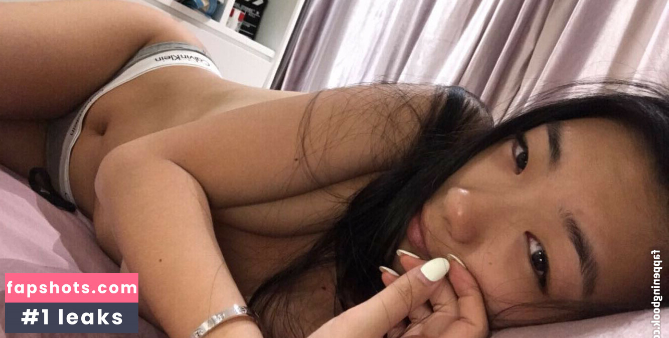 Gloria Wu nude babe gallery