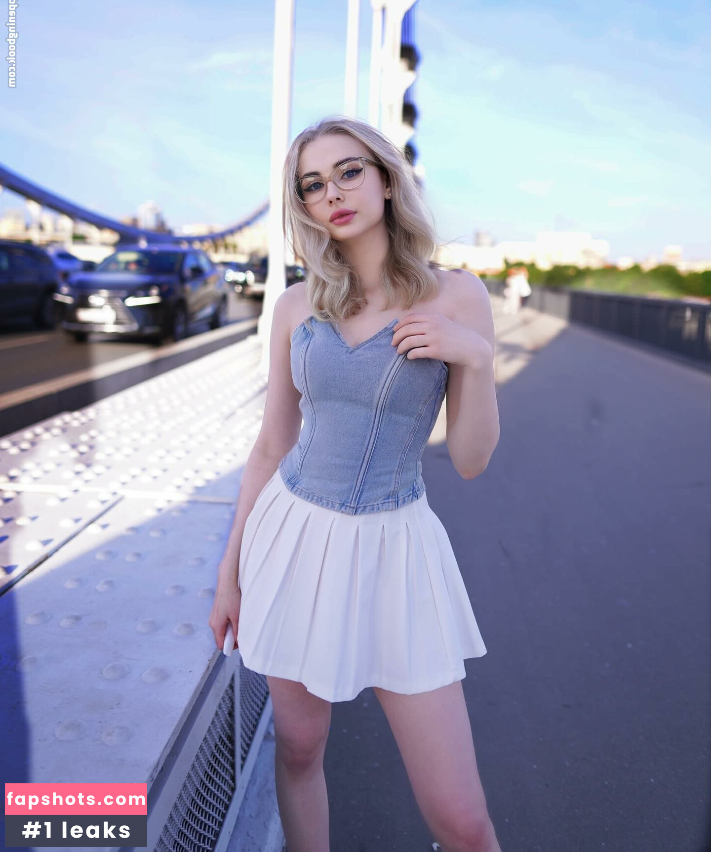 GloriaMatvien gallery photo #64