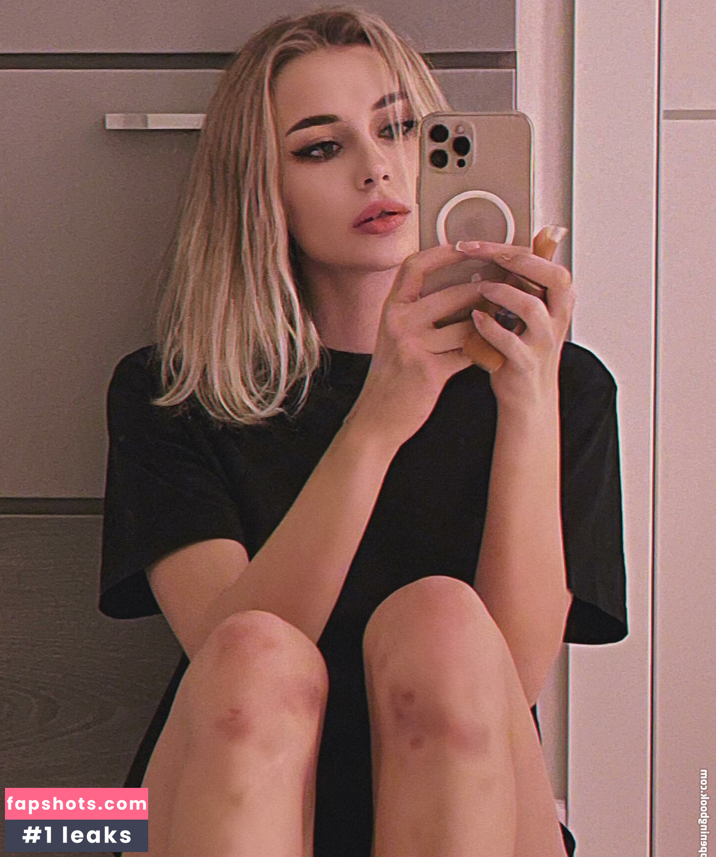 GloriaMatvien gallery photo #65