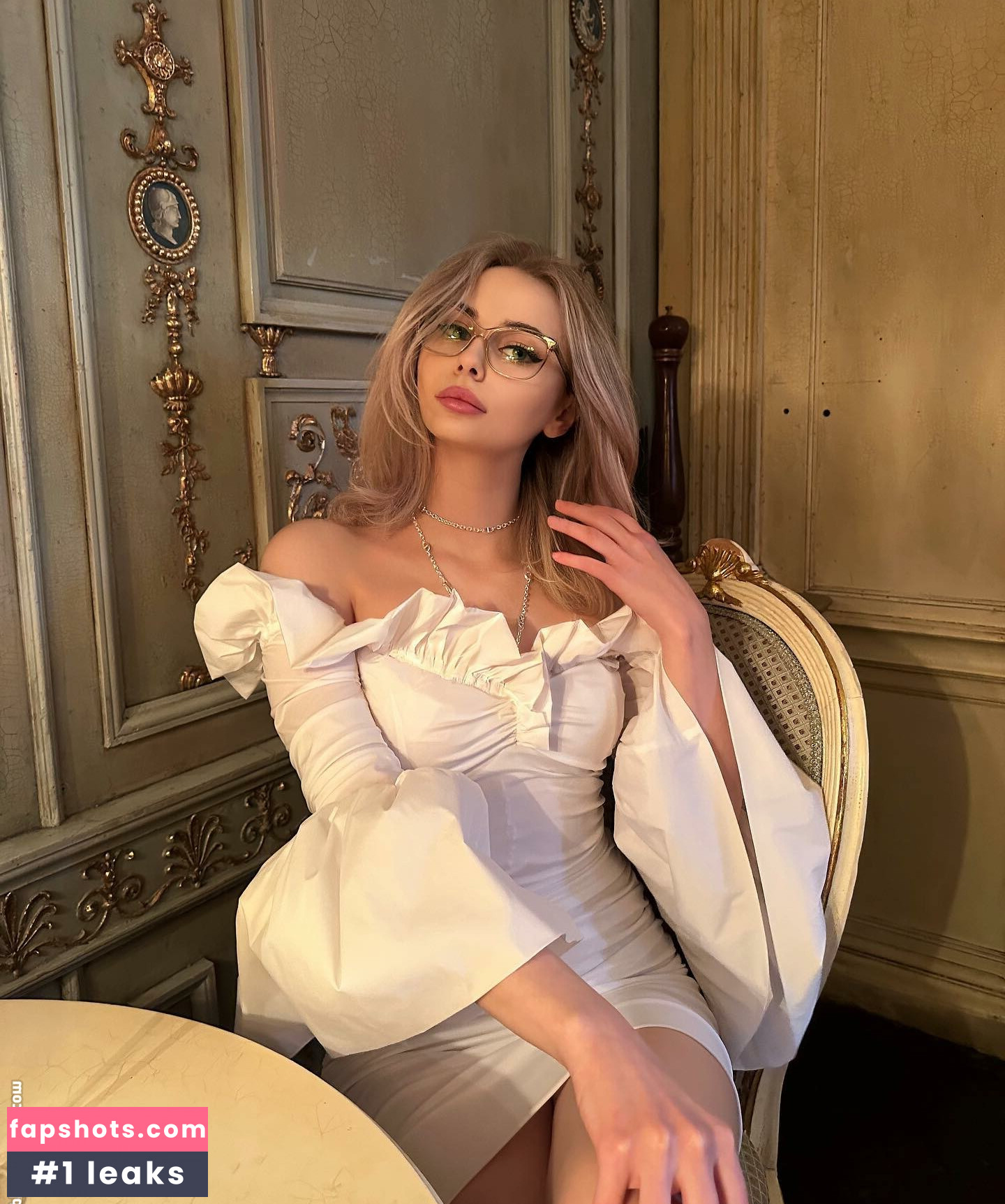 GloriaMatvien gallery photo #72