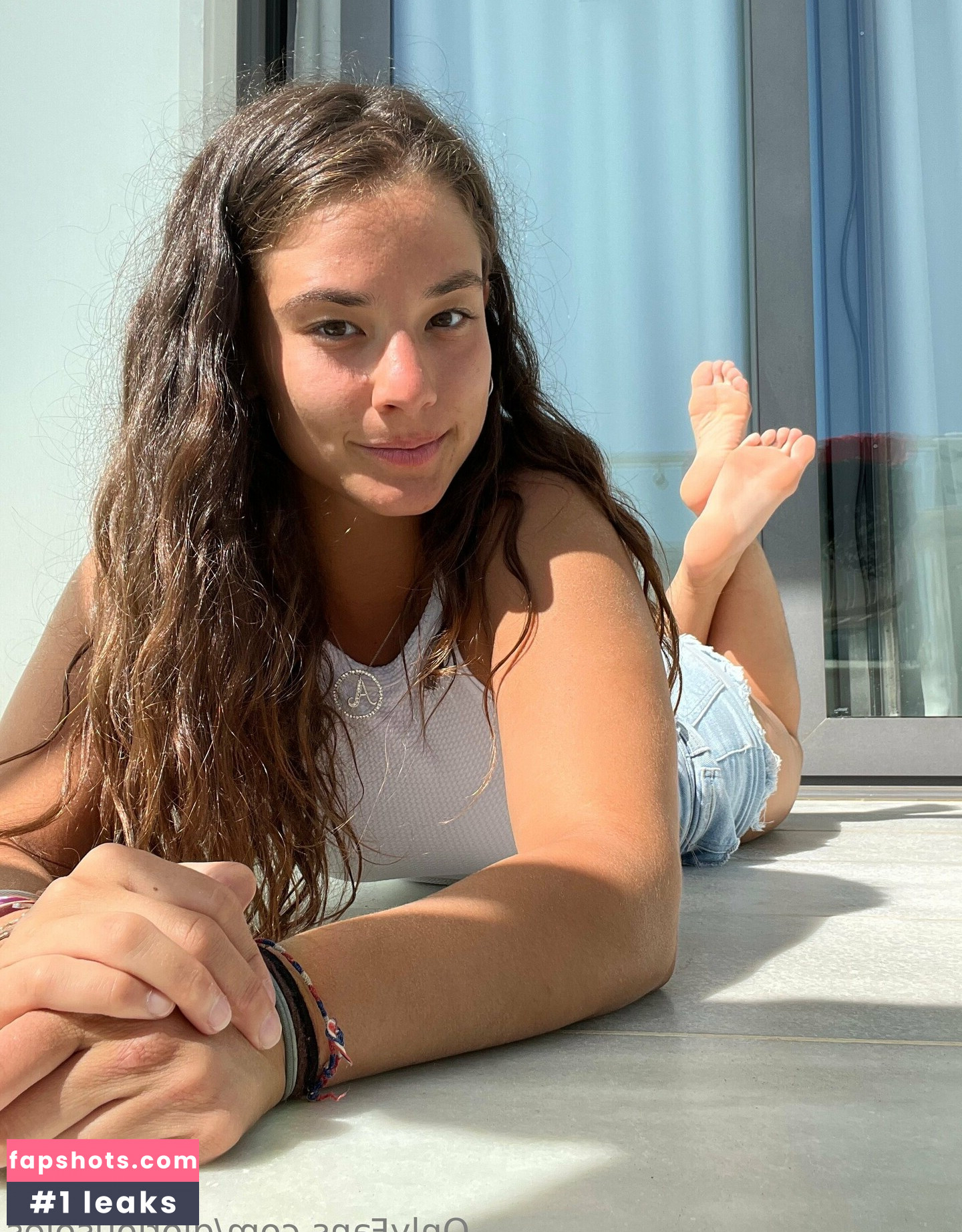 gloriousoles gallery photo #10