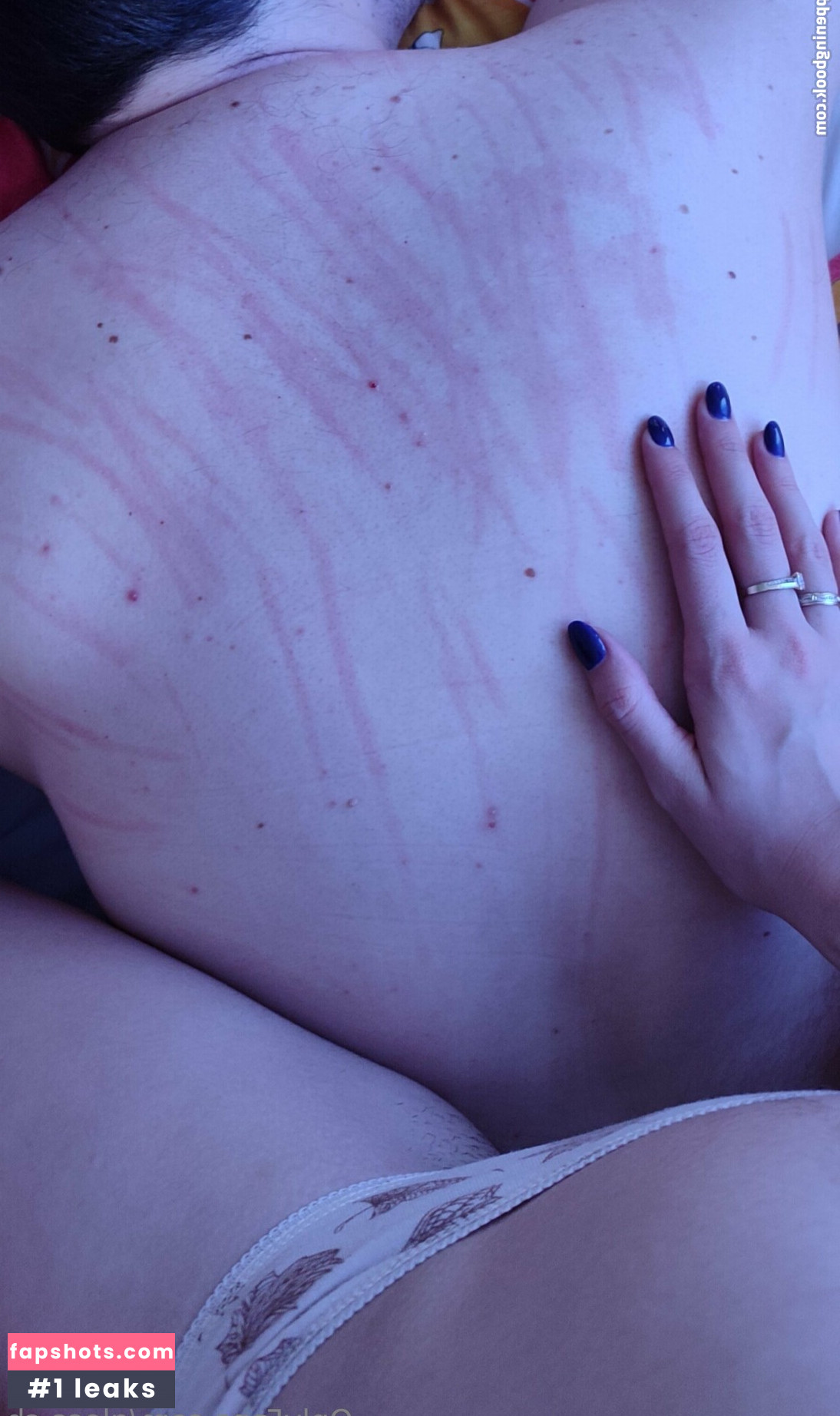 gloss.cb Nahé úniky fotek pouze od fanoušků #11 - Fapshots