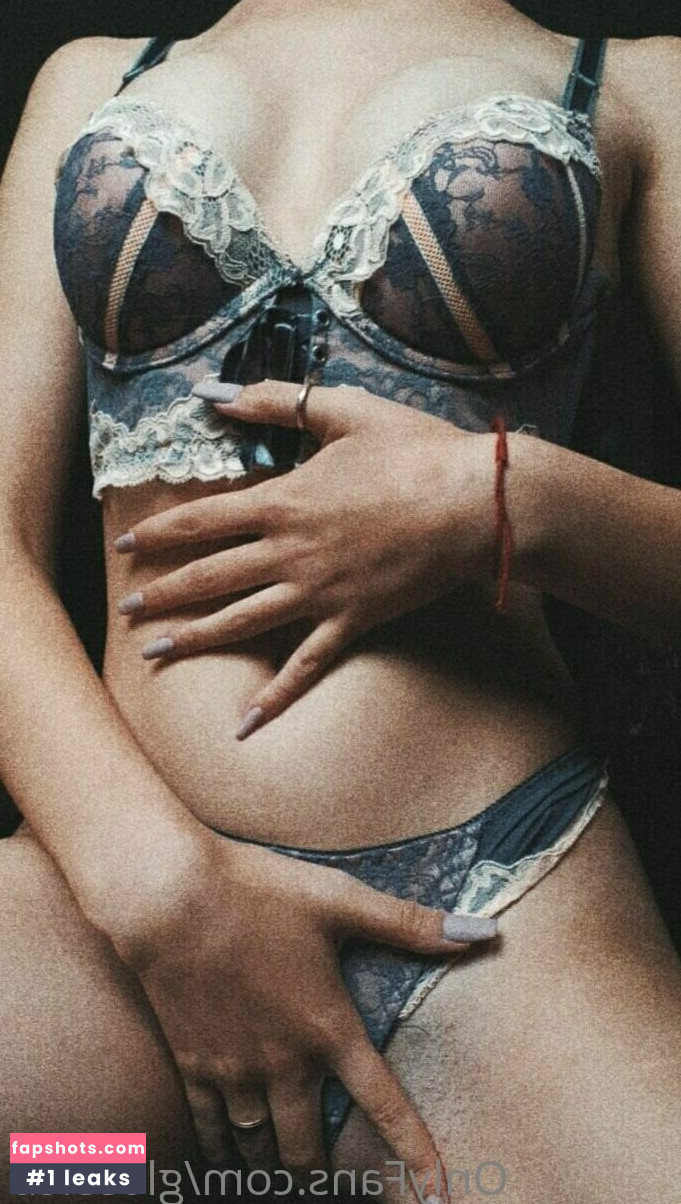 gloss.cb Nahé úniky fotek pouze od fanoušků #21 - Fapshots