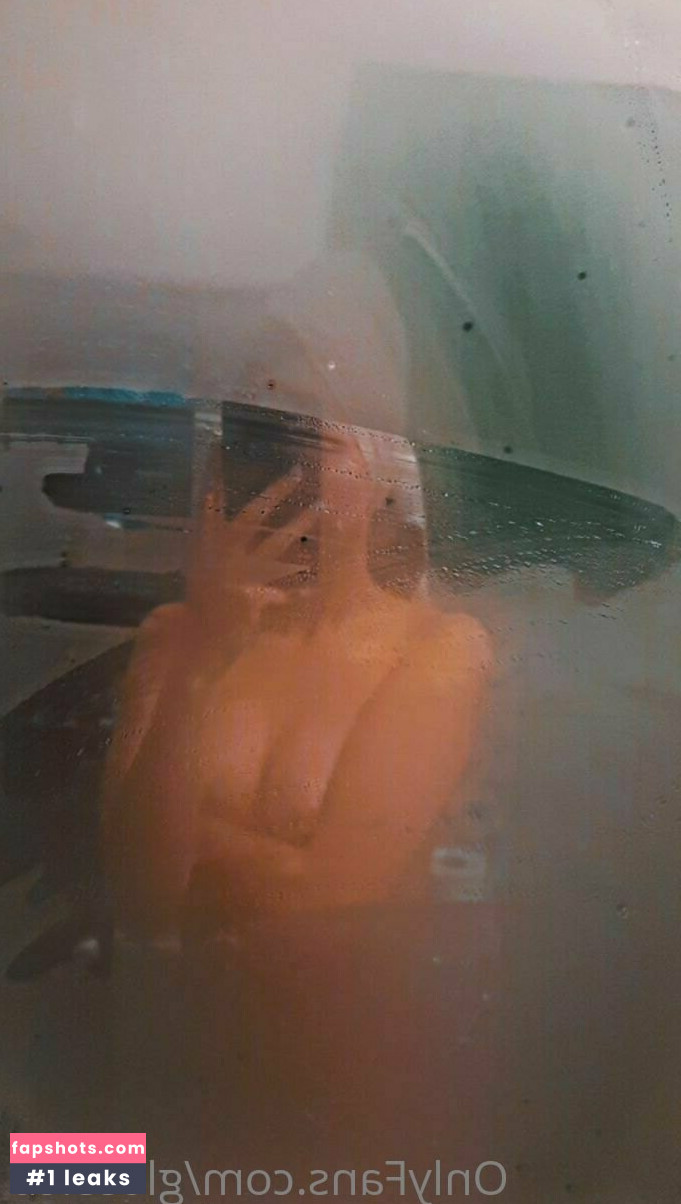 gloss.cb Nahé úniky fotek pouze od fanoušků #10 - Fapshots