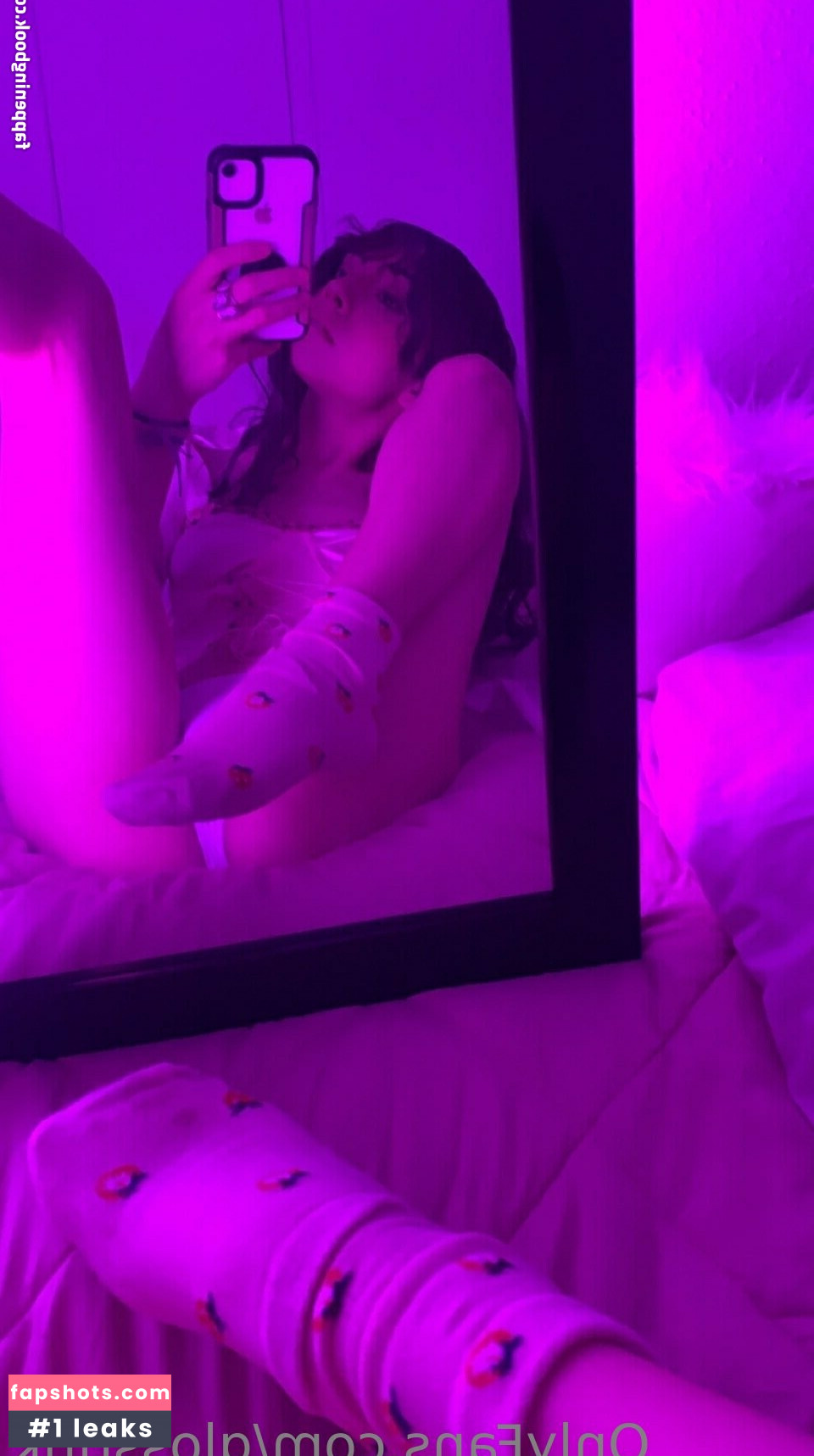 glosstink Nude Leaks OnlyFans Photos #9 - LeakJerk