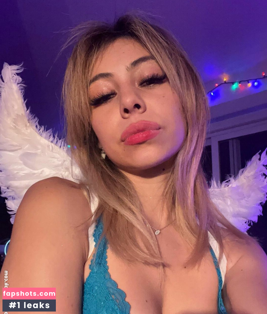 Glossyjocie gallery photo #12