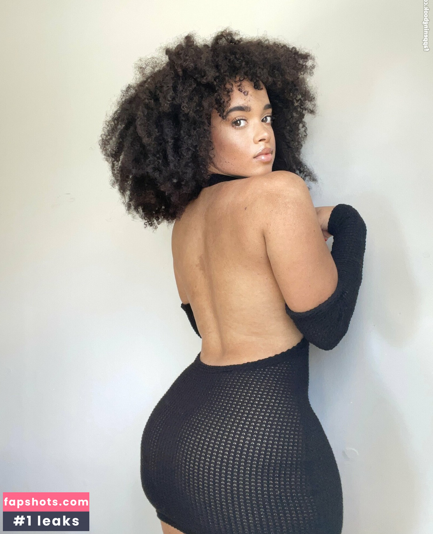 Glowingsunny gallery photo #14