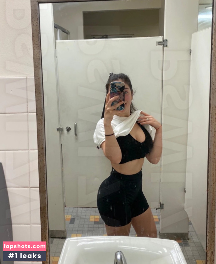 gnarlyrita nude babe gallery