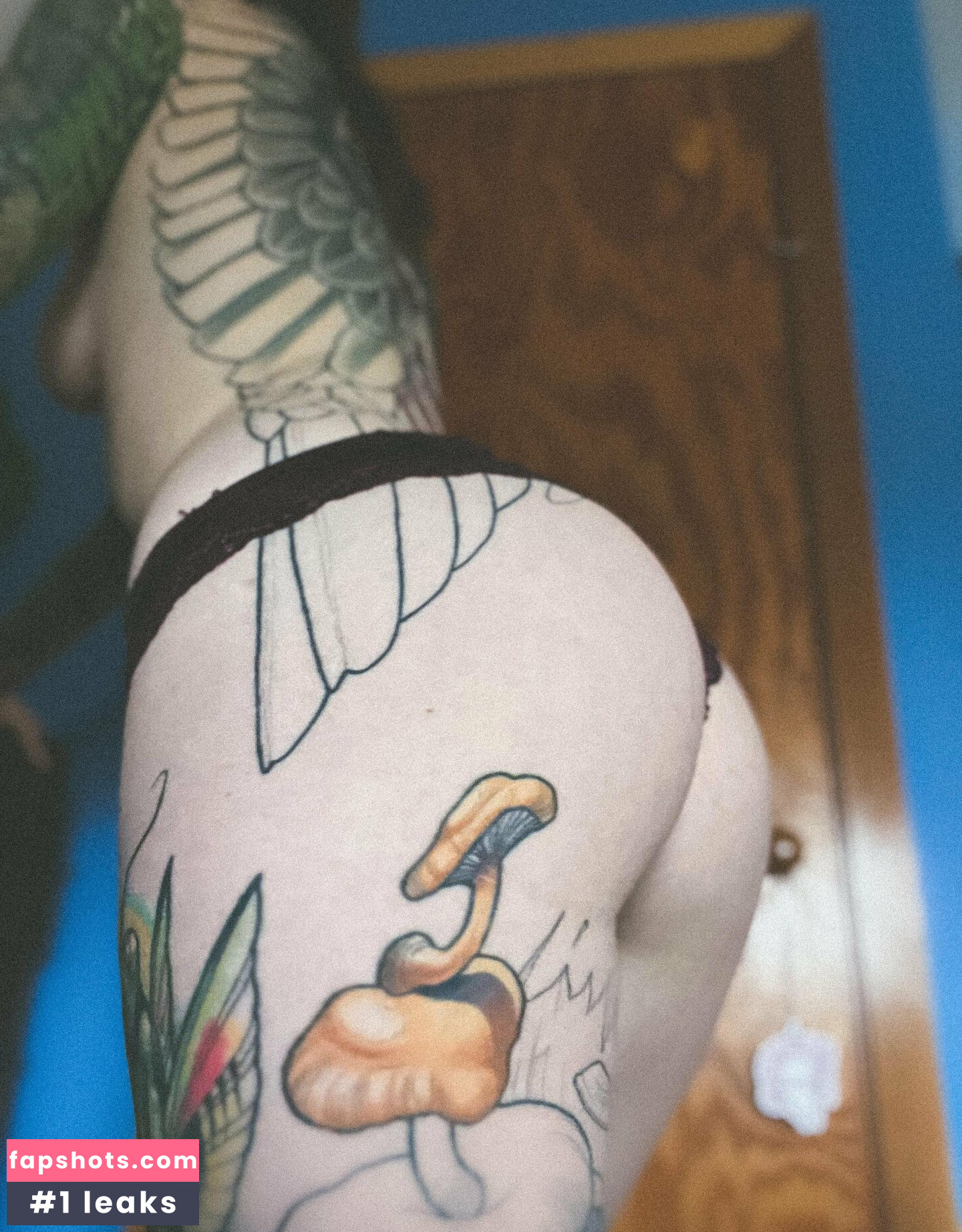 GoAskAlex gallery photo #63