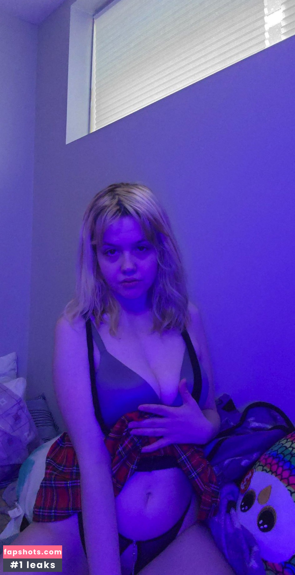 Goddess_Alix gallery photo #7