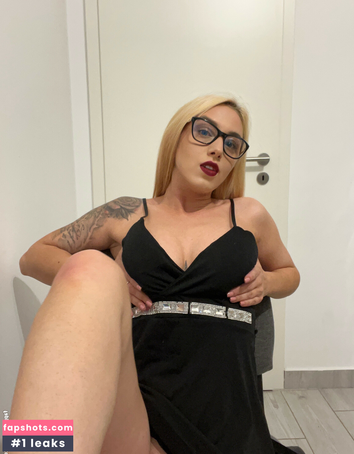 goddess-blaze gallery photo #15