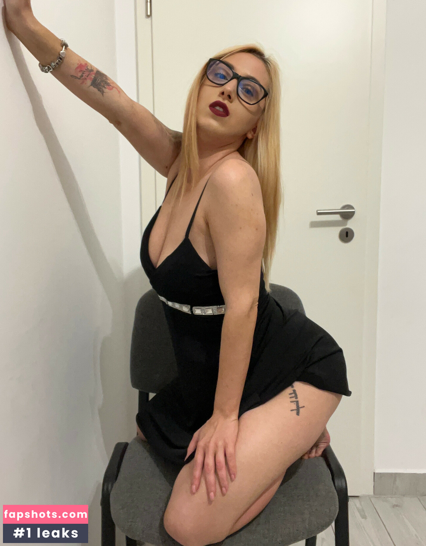 goddess-blaze gallery photo #26