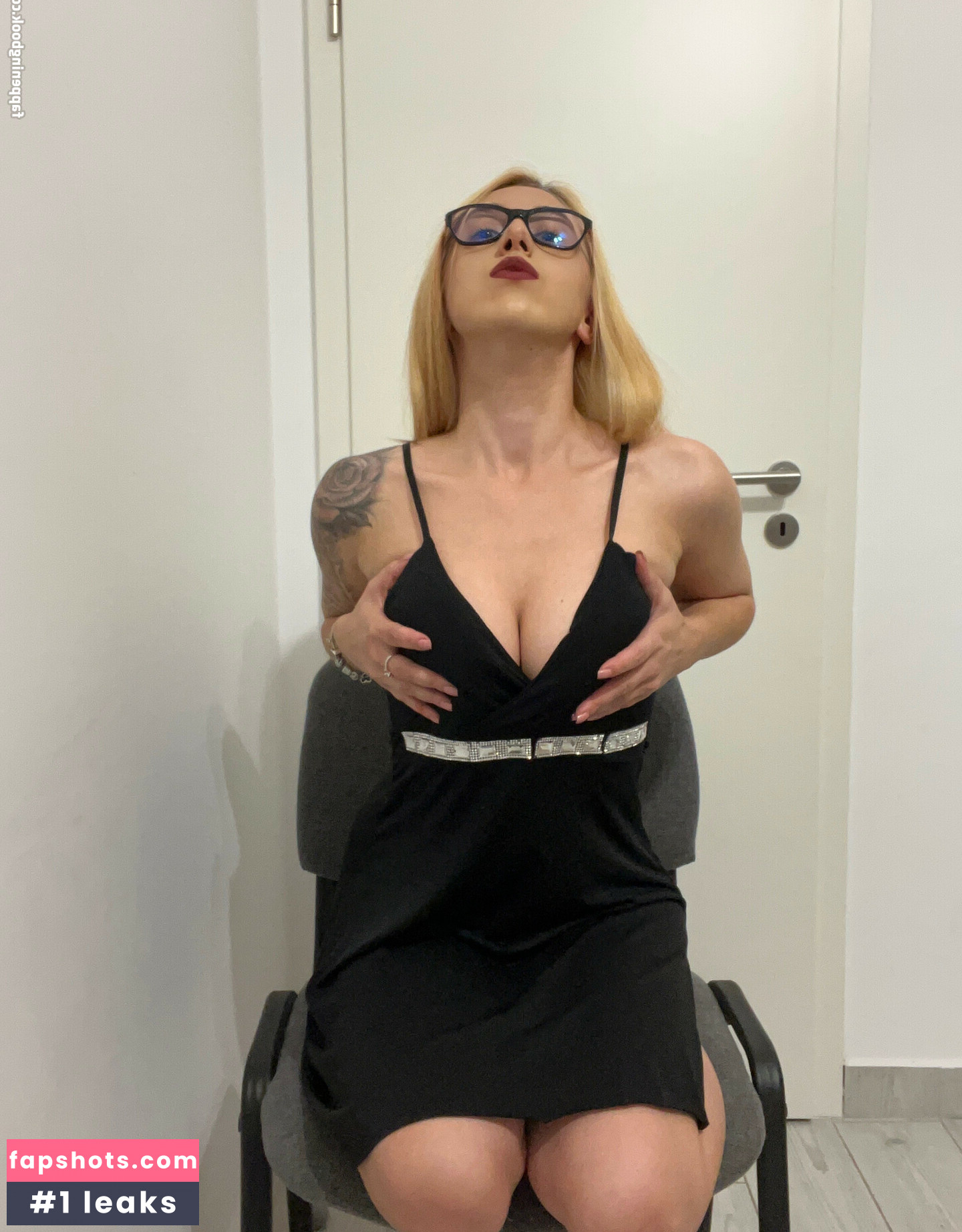 goddess-blaze gallery photo #28