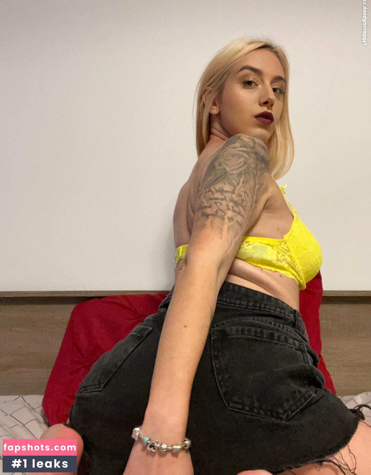 goddess-blaze gallery photo #38