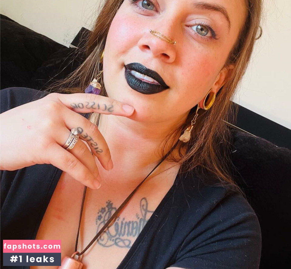 Goddess Dystopia gallery photo #7