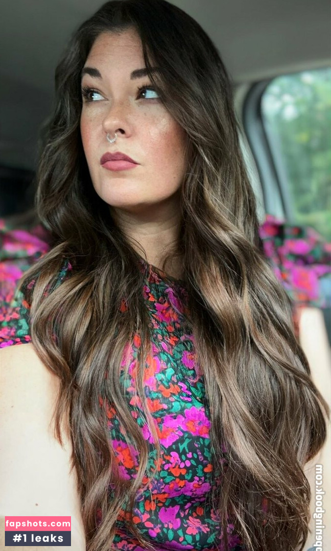 Goddess Elsie gallery photo #2