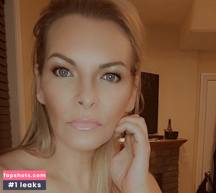 Goddess Kathena gallery photo #7