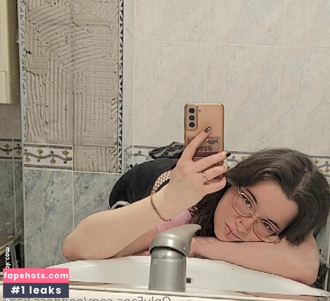 goddess.kazz gallery photo #30