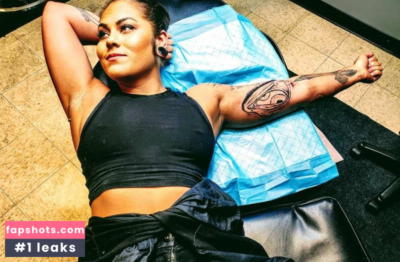 Goddess Lilah gallery photo #4