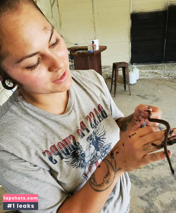 Goddess Lilah gallery photo #6