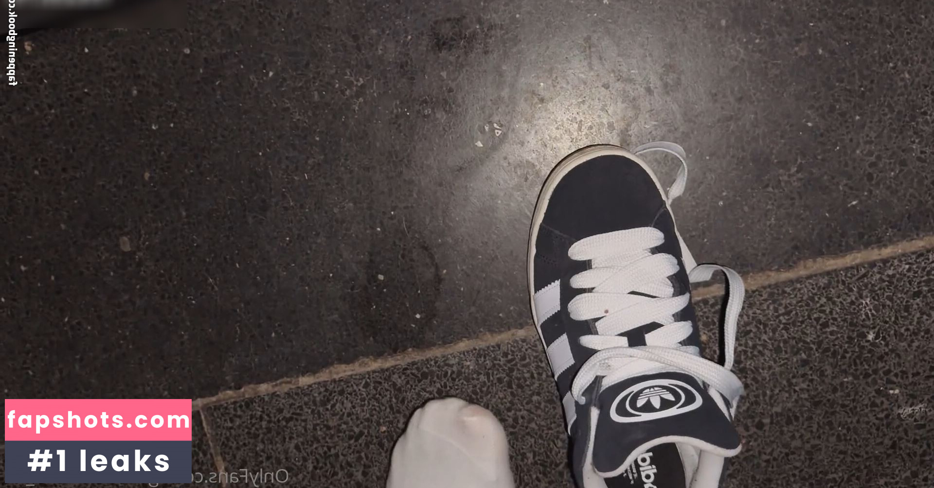 Goddess Mona gallery photo #12