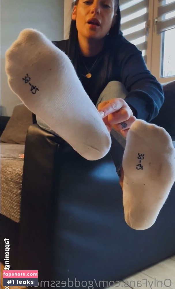 Goddess Mona gallery photo #13