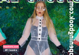 Goddess Poison gallery photo #2