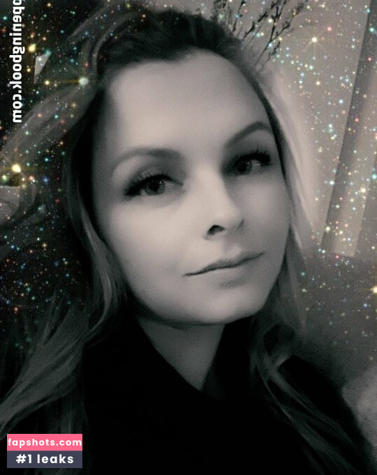 Goddess Rainn gallery photo #20