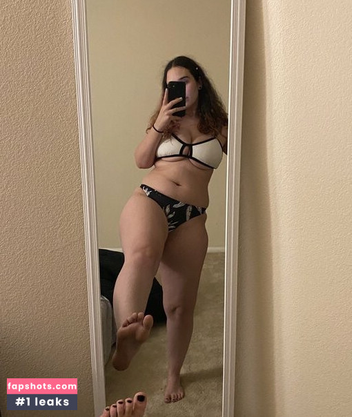 Goddess Ray nude babe gallery