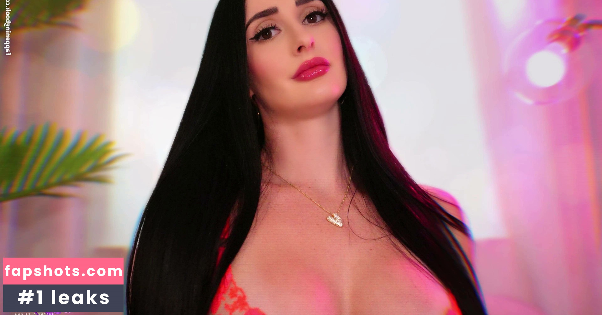 Goddess Violet Voss gallery photo #6