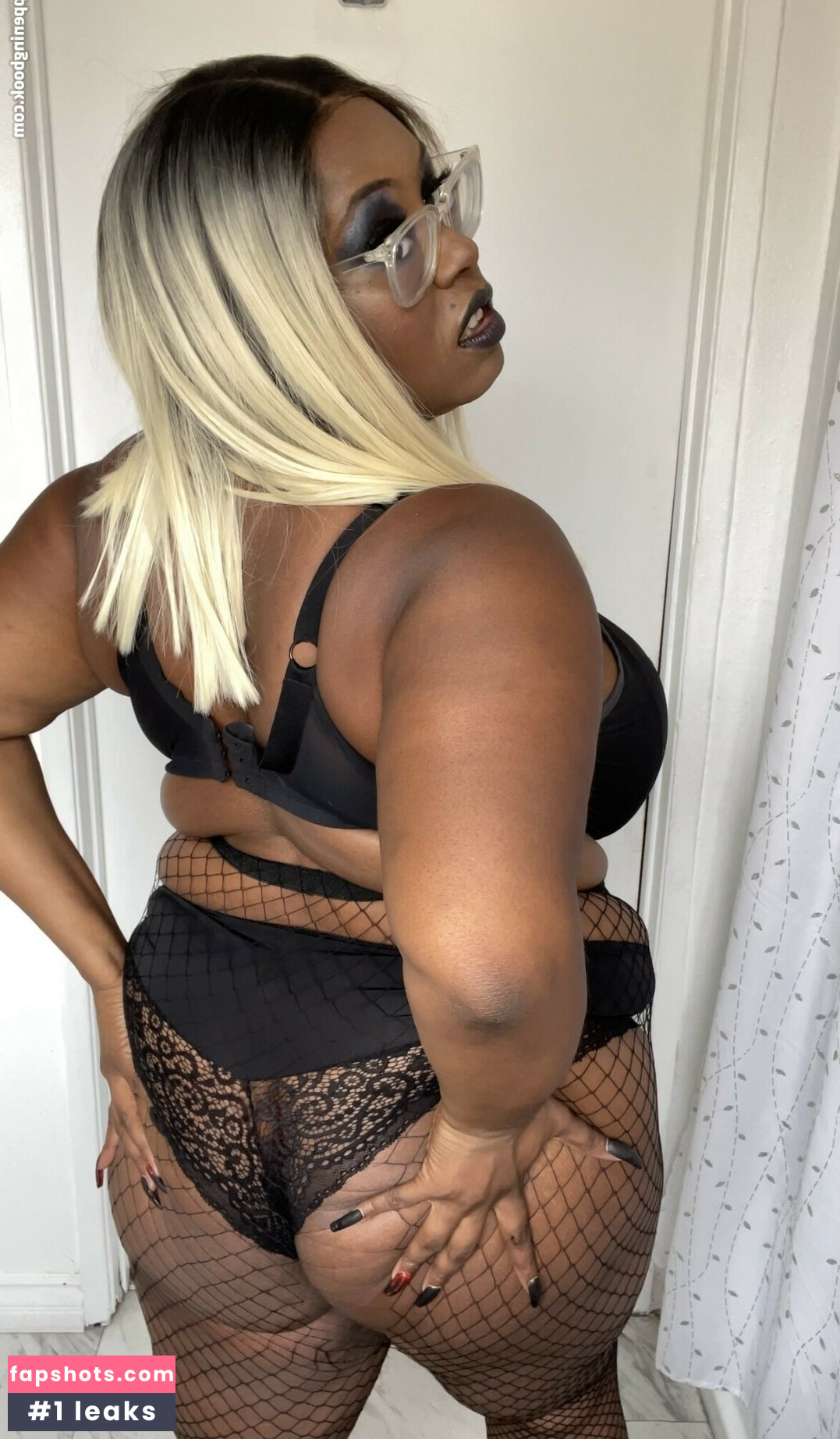 GoddessCocoaLuna gallery photo #39