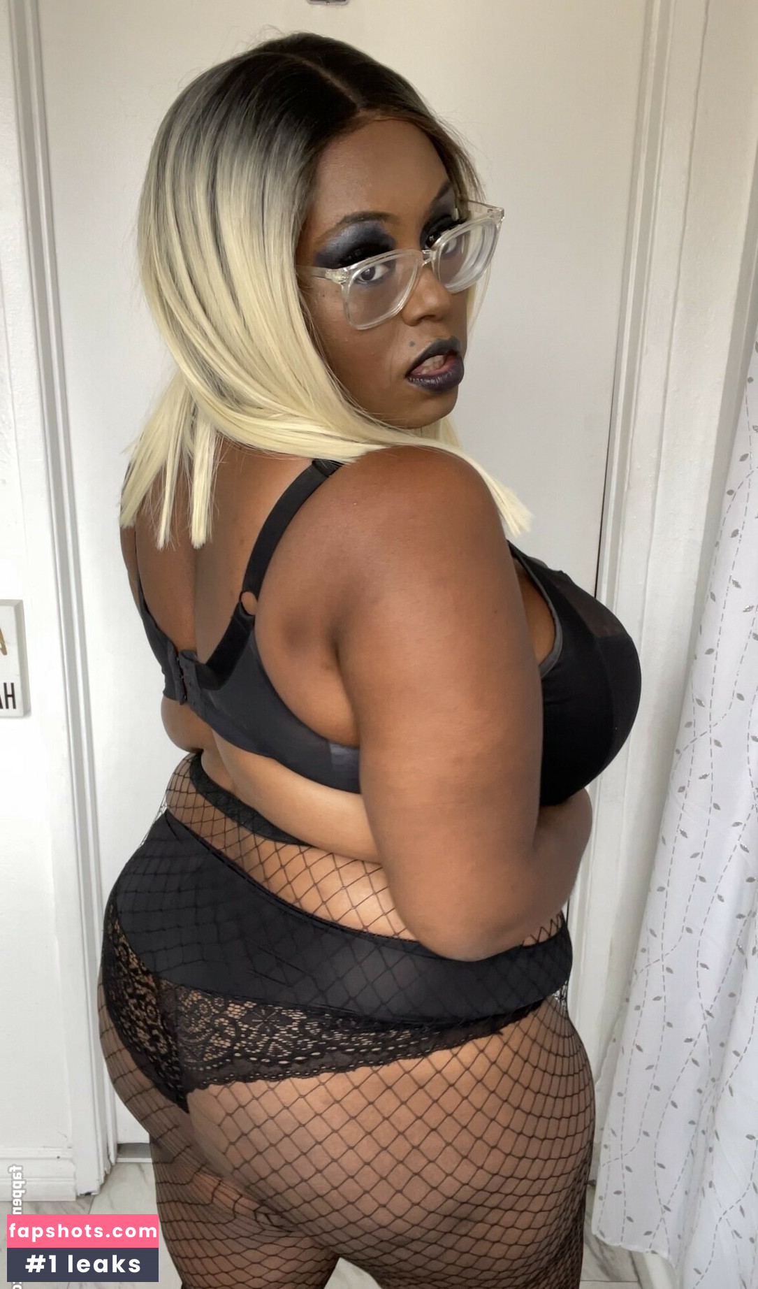 GoddessCocoaLuna gallery photo #46